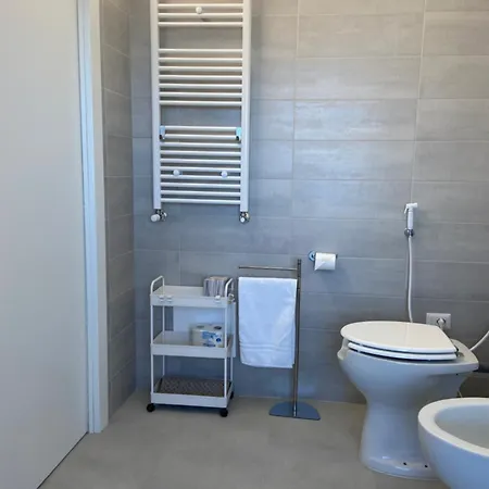 Brotzu Bed & Breakfast 5*